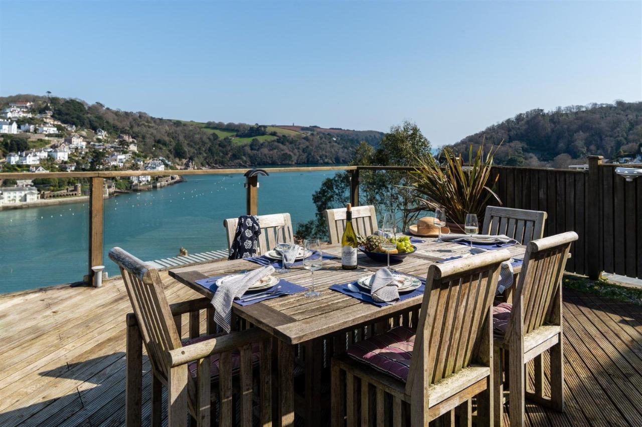 Uphigh - Elevated Family With Stunning River Views Holiday home *